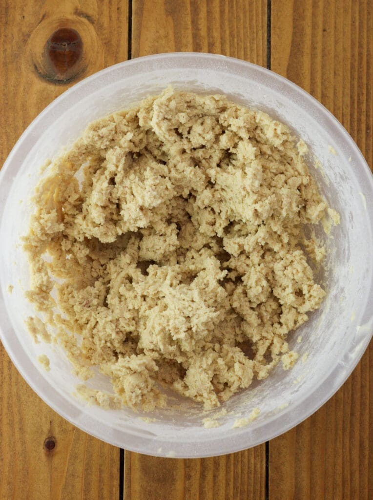 How to add flour to baobab egg butter mixture